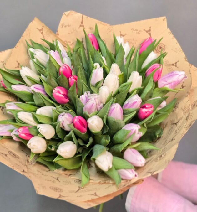 50 Tulips Bouquet in Craft Paris Paper